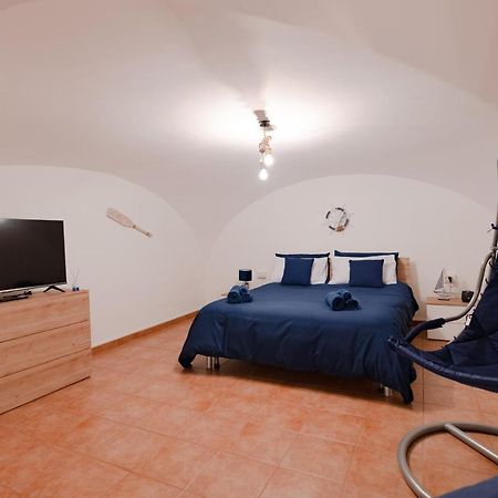 Blue Angel Oak - Apartment Bari Kültér fotó