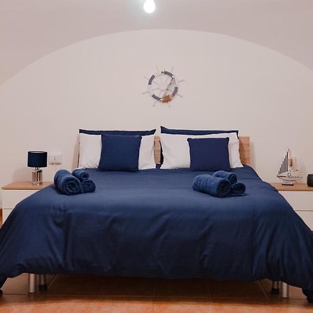 Blue Angel Oak - Apartment Bari Kültér fotó