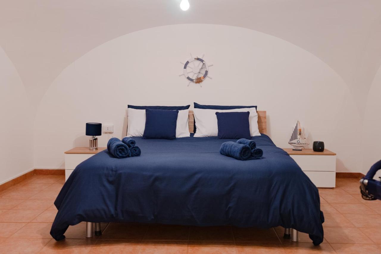 Blue Angel Oak - Apartment Bari Kültér fotó