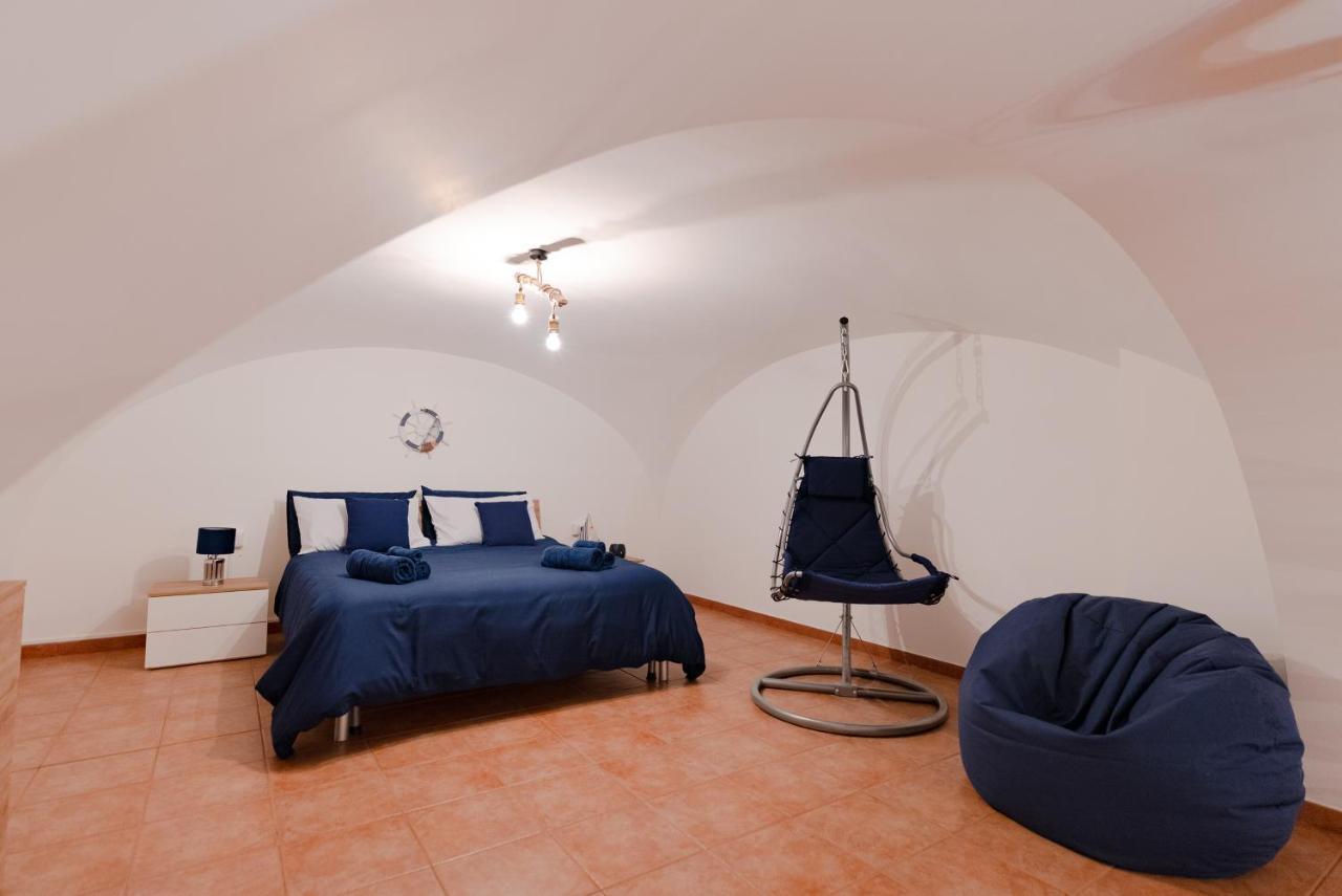 Blue Angel Oak - Apartment Bari Kültér fotó